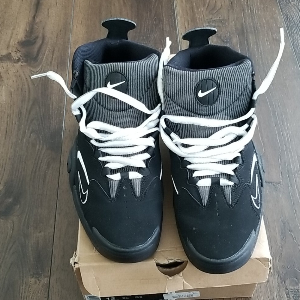 NIKE FLIGHT ONE